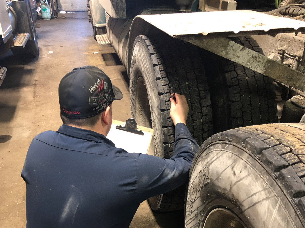 Truck Repair Shop offering routine maintenance - Coppertop Truck